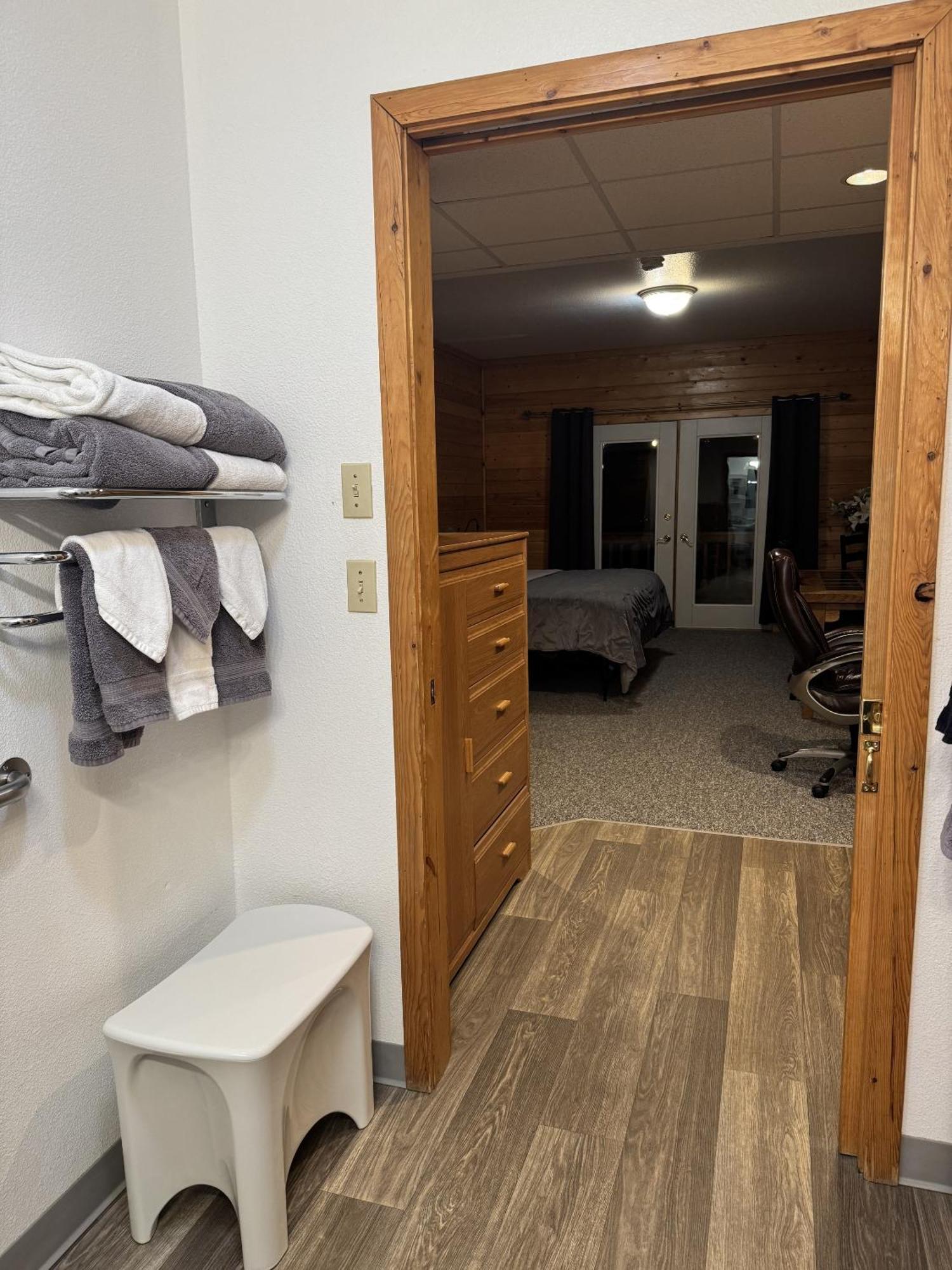 Susitna River Lodging, Suites ทัลคีทนา ภายนอก รูปภาพ