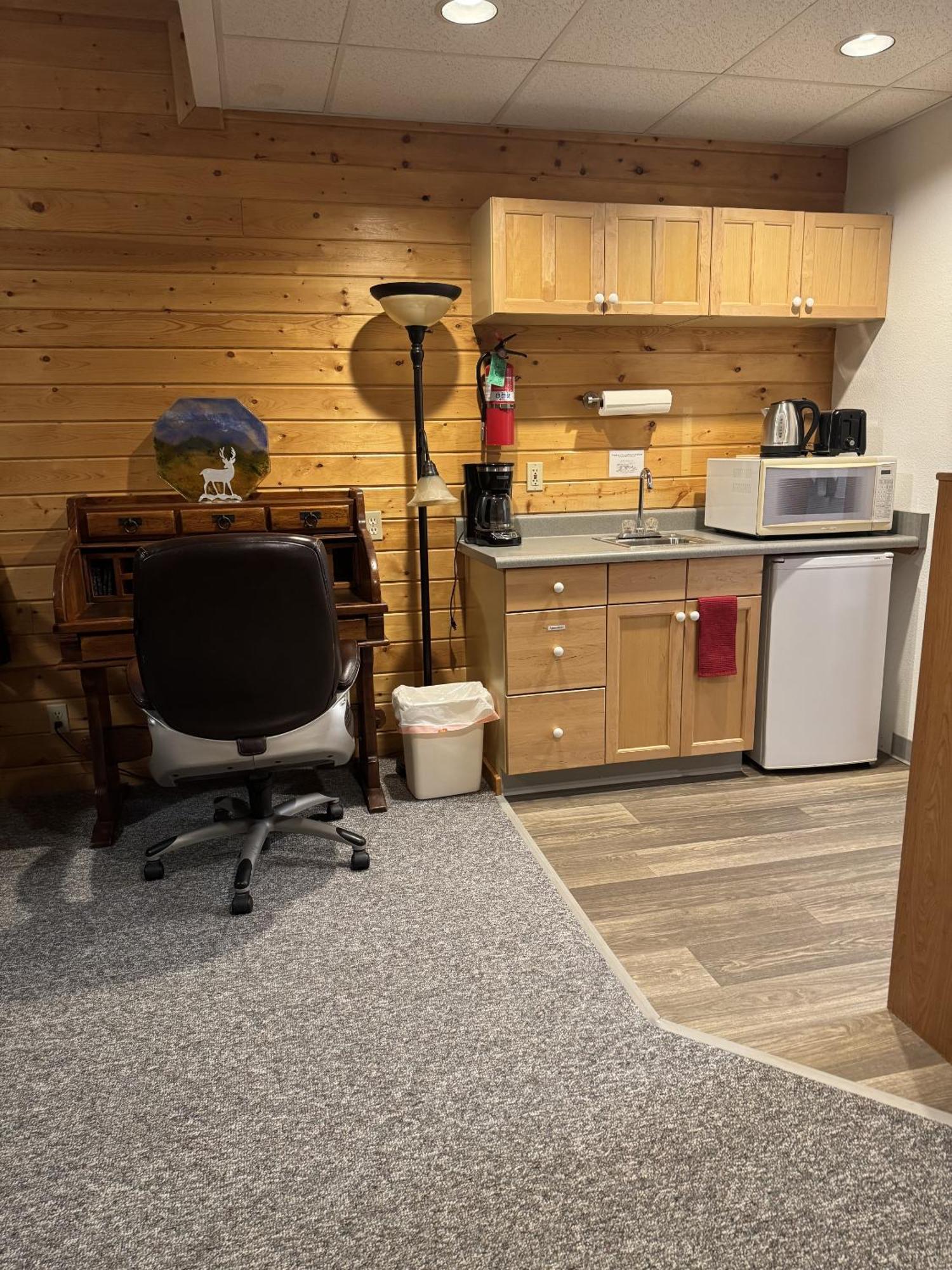 Susitna River Lodging, Suites ทัลคีทนา ภายนอก รูปภาพ