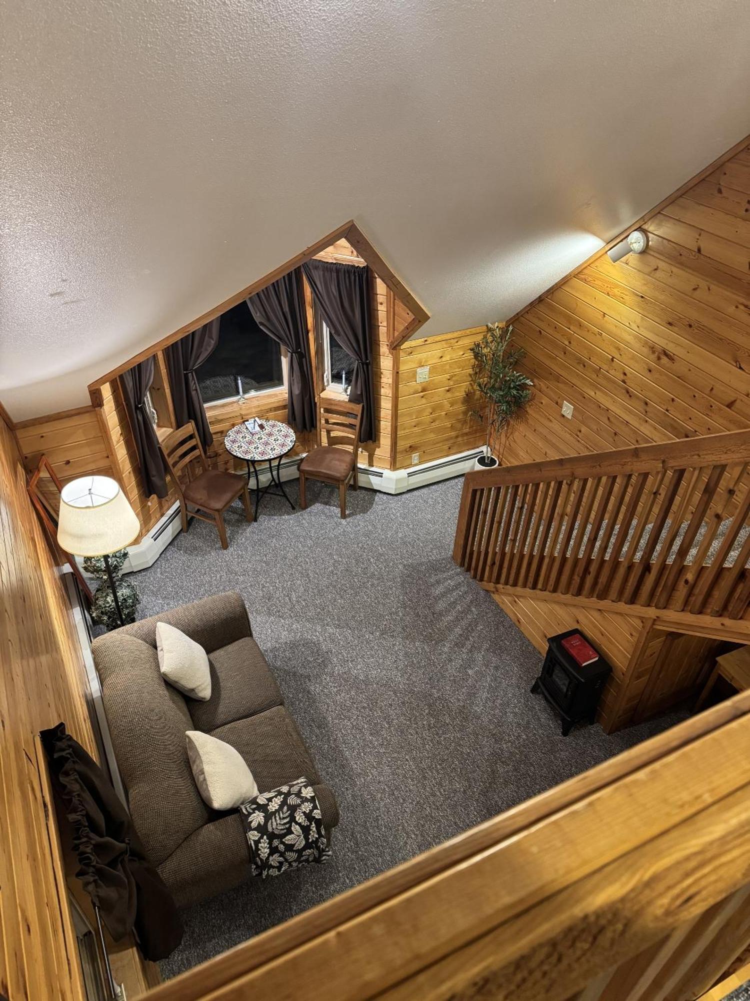 Susitna River Lodging, Suites ทัลคีทนา ภายนอก รูปภาพ