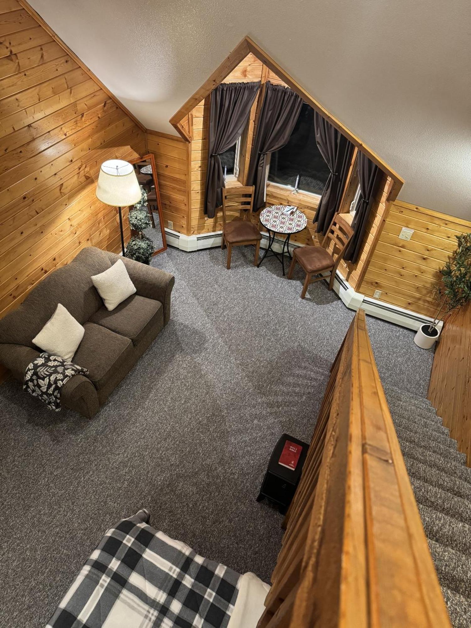 Susitna River Lodging, Suites ทัลคีทนา ภายนอก รูปภาพ
